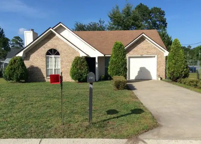 Property at 700 Woods Ct, Hinesville, GA, 31313, 3 beds, 2 baths, [object Object]
