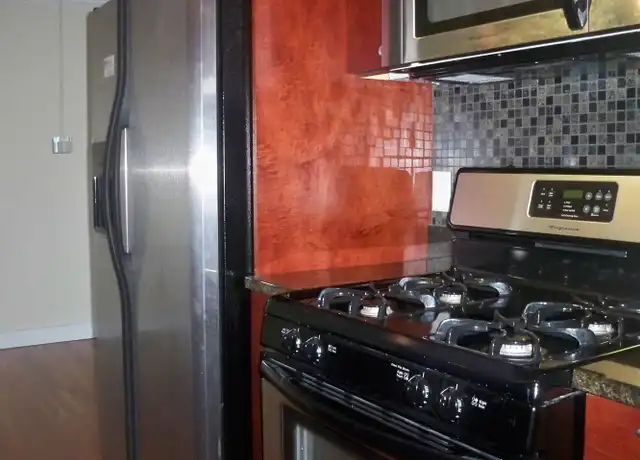 Property at 2800 W 44th St #404, Minneapolis, MN, 55410, 1 bed, 1 bath, [object Object]