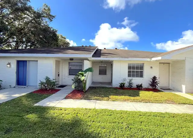 Property at 3249 Bloomingdale Villas Ct, Brandon, FL, 33511, 1 bed, 1 bath, [object Object]
