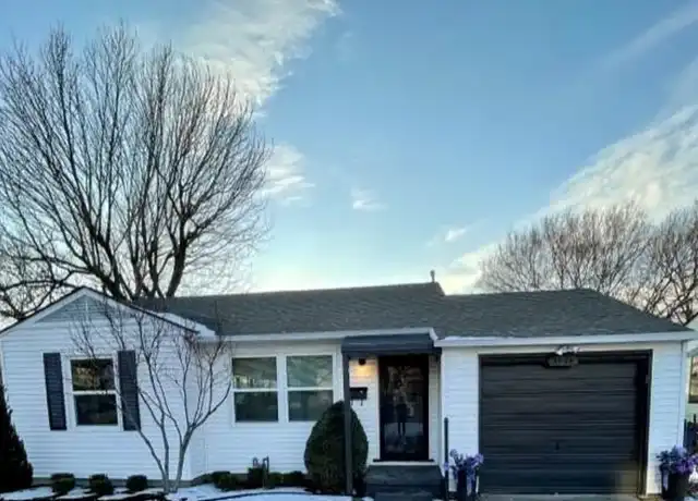 Property at 1024 N Vandalia Ave, Tulsa, OK, 74115, 2 beds, 1 bath, [object Object]