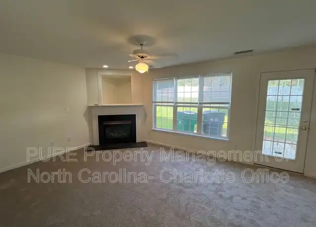 Property at 1326 Charidge Ln, Charlotte, NC, 28262, 4 beds, 2.5 baths, [object Object]