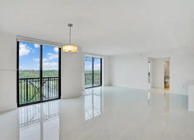 Property at 301 Altara Ave #835, Coral Gables, FL, 33146, 3 beds, 2.5 baths, [object Object]