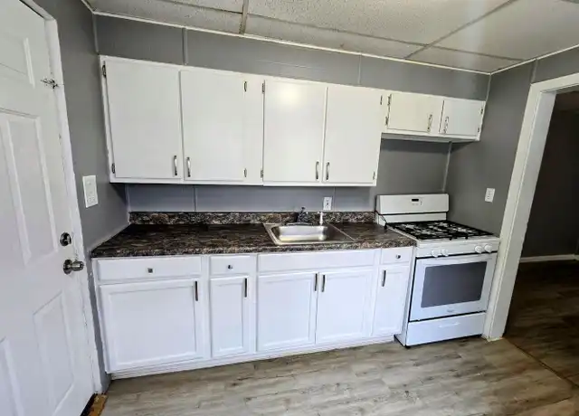 Property at 632 E 5th St Unit 2, Bethlehem, PA, 18015, 2 beds, 1 bath, [object Object]