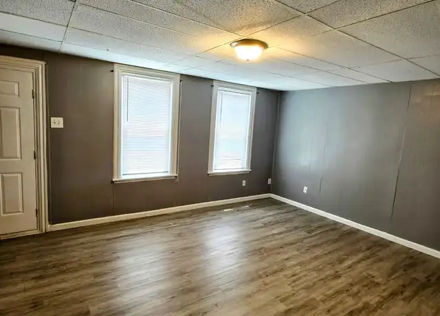 Property at 632 E 5th St Unit 2, Bethlehem, PA, 18015, 2 beds, 1 bath, [object Object]