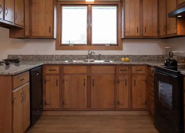 Property at 486 Tracey Ln Unit B, Hudson, WI, 54016, 3 beds, 1.5 baths, [object Object]