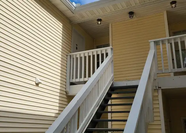 Property at 501 E Burgess Rd Unit B7, Pensacola, FL, 32504, 2 beds, 2 baths, [object Object]