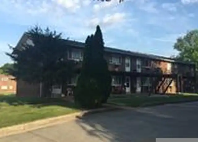 Property at 1901 E 5th Ave Unit 5, Knoxville, TN, 37917, 2 beds, 1 bath, [object Object]
