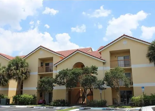 Property at 7610 Westwood Dr #119, Tamarac, FL, 33321, 2 beds, 2 baths, [object Object]