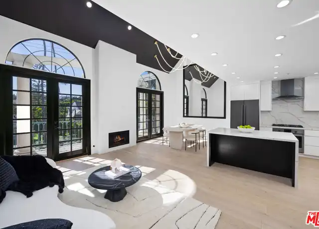 Property at 930 N Doheny Dr #311, West Hollywood, CA, 90069, 3 beds, 3.5 baths, [object Object]