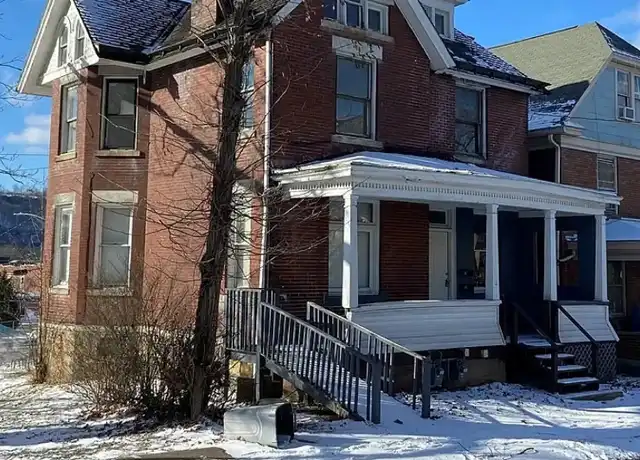 Property at 869 Kenneth Ave Unit 1, New Kensington, PA, 15068, 1 bed, 1 bath, [object Object]