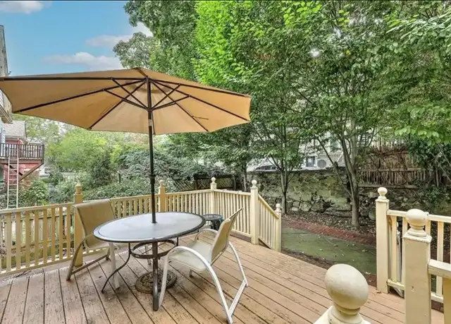 Property at 9 Creighton St Unit 3rd Fl, Providence, RI, 02906, 3 beds, 1 bath, [object Object]