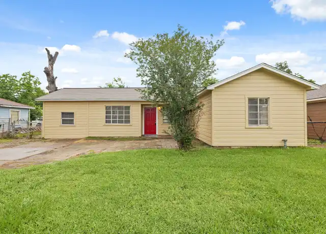 Property at 9133 Woodlyn Rd, Houston, TX, 77078, 3 beds, 1 bath, [object Object]