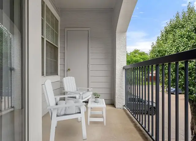 Photo of 4250 E Renner Rd, Richardson, TX 75082