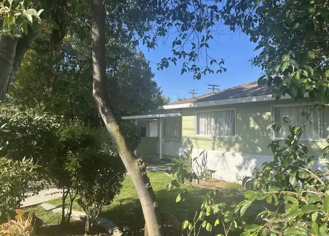 Property at 137 Las Flores Ave, Modesto, CA, 95354, 3 beds, 2 baths, [object Object]