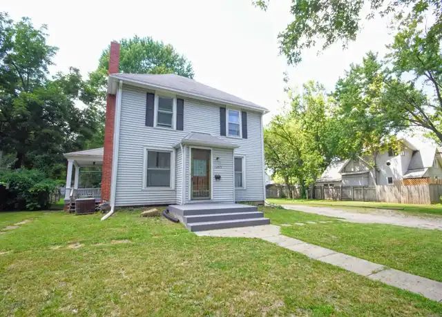 Property at 1263 SW Washburn Ave, Topeka, KS, 66604, 3 beds, 1.5 baths, [object Object]