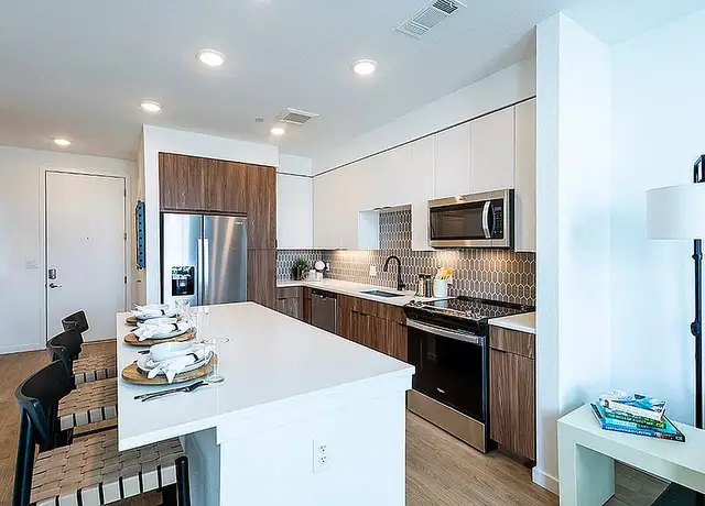 Photo of 7800 E Peakview Ave, Centennial, CO 80111