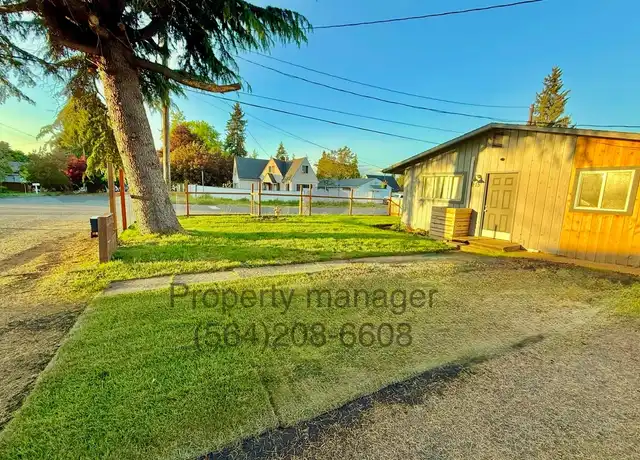 Property at 2915 E 30th St, Vancouver, WA, 98661, 2 beds, 1 bath, [object Object]