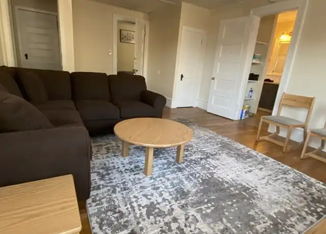 Property at 1051 W 4th St Unit 2 1, Williamsport, PA, 17701, 2 beds, 1 bath, [object Object]