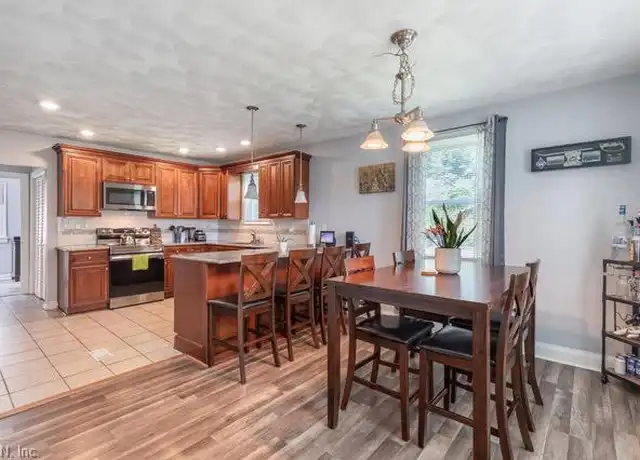 Property at 2000 Rodman Ave, Portsmouth, VA, 23707, 4 beds, 4 baths, [object Object]