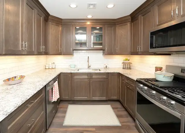 Property at Chestnut Village - 168 Chestnut St, Ridgewood, NJ, 07450, 1-2 bed, 1-2 bath, [object Object]
