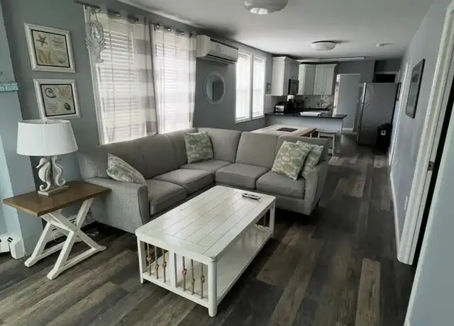 Property at 25 L St, Seaside Park, NJ, 08752, 3 beds, 1 bath, [object Object]