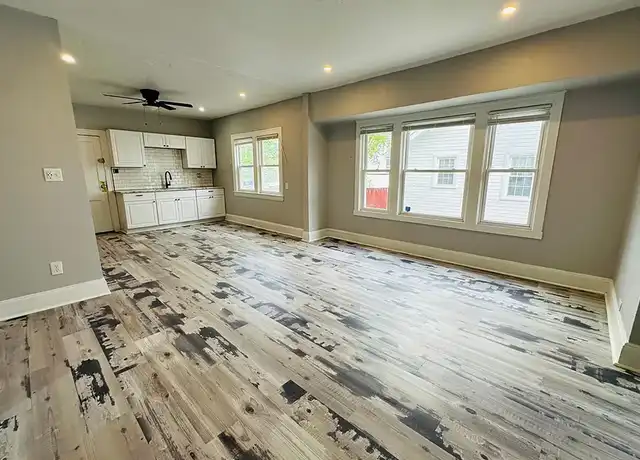 Property at 4014 Cypress Ave Unit 1, Cleveland, OH, 44109, 3 beds, 1 bath, [object Object]