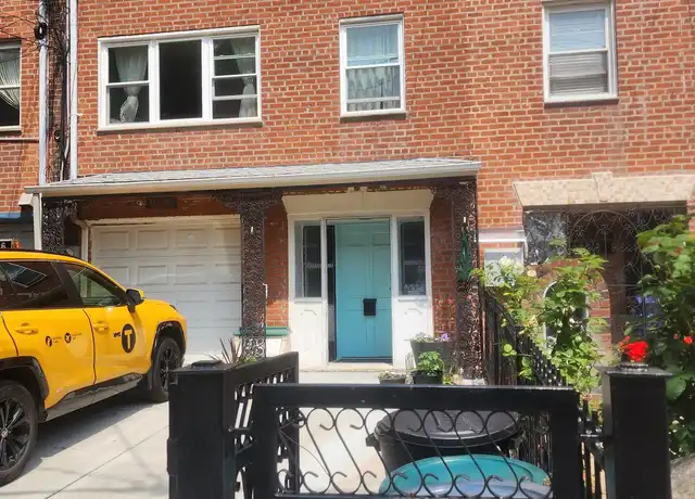 Property at 3019 70th St, East Elmhurst, NY, 11370, 3 beds, 1 bath, [object Object]