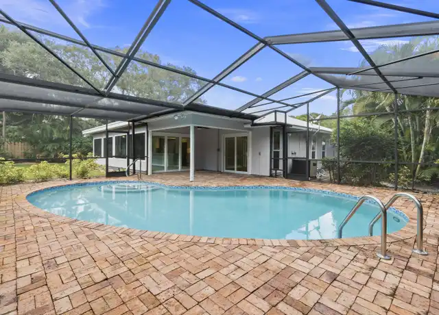 Property at 7 Riverview Dr, Stuart, FL, 34996, 3 beds, 2 baths, [object Object]