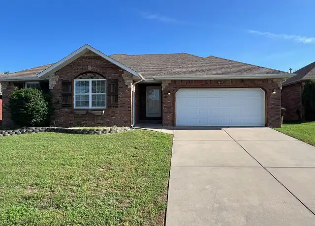Property at 3841 W Rockwood St, Springfield, MO, 65807, 3 beds, 2 baths, [object Object]
