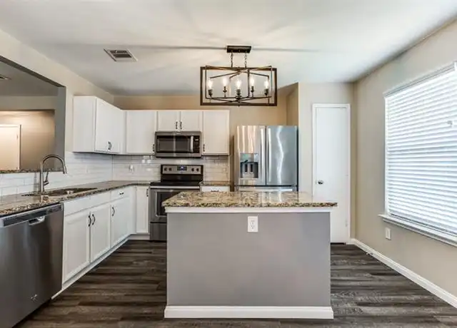 Property at 2405 Emerald Ln, McKinney, TX, 75071, 4 beds, 2 baths, [object Object]