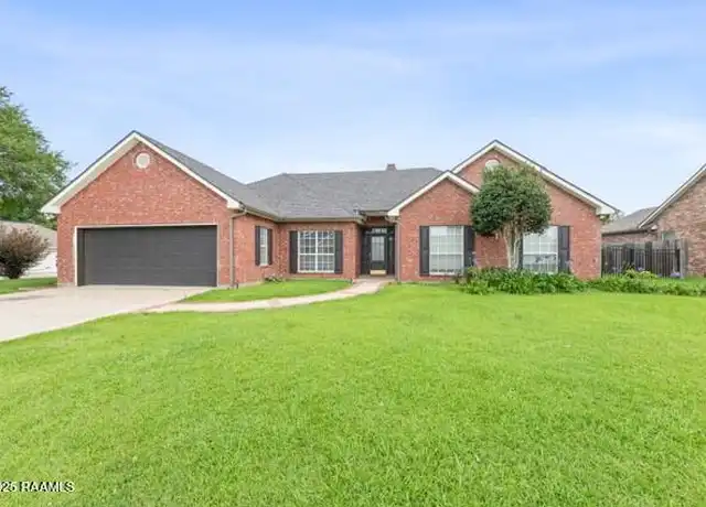 Property at 210 Revere Dr, Youngsville, LA, 70592, 3 beds, 2 baths, [object Object]