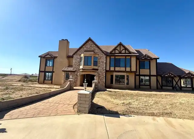 Property at 23120 Chia Rd, Apple Valley, CA, 92308, 4 beds, 3.5 baths, [object Object]