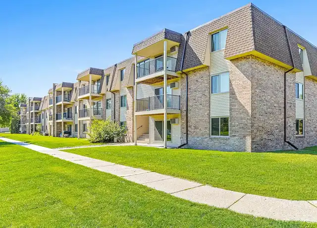 Property at Grove Ridge - 8120 E Point Douglas Rd S, Cottage Grove, MN, 55016, 2 beds, 1 bath, [object Object]