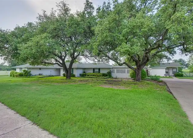 Property at 3803 FM 813, Waxahachie, TX, 75165, 4 beds, 3 baths, [object Object]