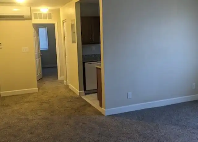 Property at 247 Arlington St Unit 301, Forest City, NC, 28043, 1 bed, 1 bath, [object Object]