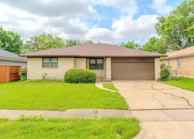 Property at 8652 Wolfwood Ln, Dallas, TX, 75217, 3 beds, 2 baths, [object Object]