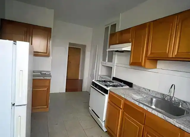Property at 41 Davis Ave Unit 2, Kearny, NJ, 07032, 2 beds, 1 bath, [object Object]