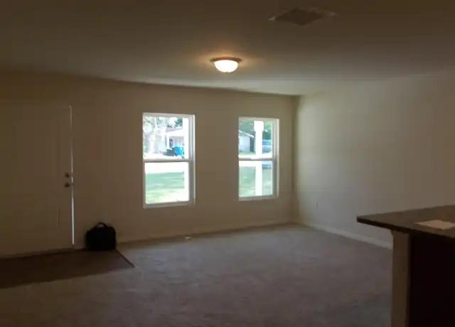 Property at 4109 Sugarfoot Dr, Spring Hill, FL, 34606, 3 beds, 2 baths, [object Object]