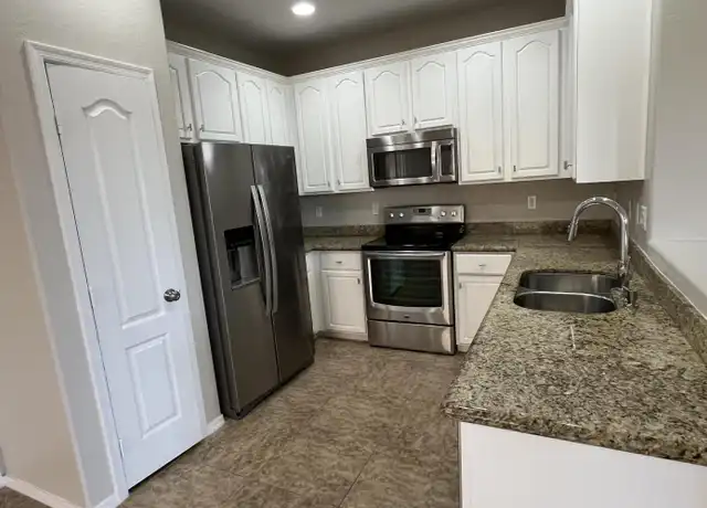 Property at 7132 S 7th Ln, Phoenix, AZ, 85041, 3 beds, 2.5 baths, [object Object]