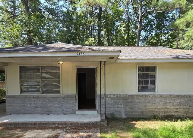 Property at 2425 Pelican Dr, Columbia, SC, 29203, 3 beds, 1 bath, [object Object]