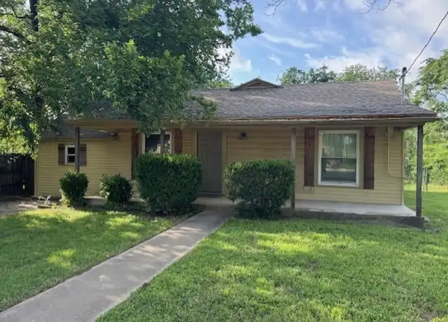 Property at 1380 W Frey St, Stephenville, TX, 76401, 2 beds, 1 bath, [object Object]