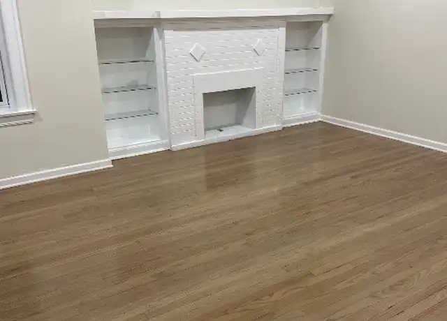 Property at 7940 S Saint Lawrence Ave Unit 1, Chicago, IL, 60619, 3 beds, 1 bath, [object Object]