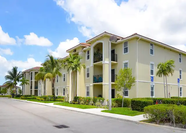 Property at 10X Wellington Club - 9855 Herons Nest Ct, Lake Worth, FL, 33467, 1-3 bed, 1-2 bath, [object Object]