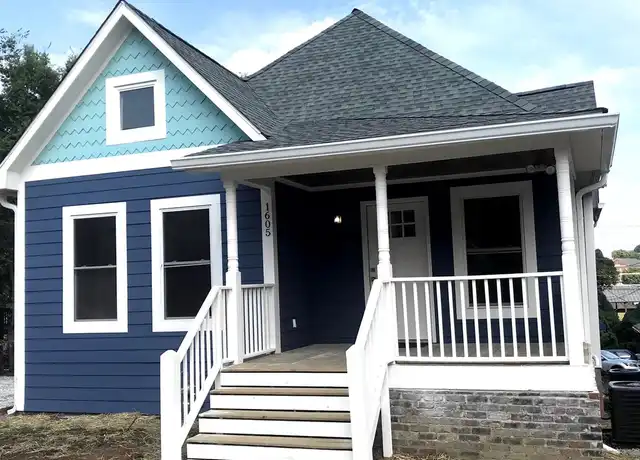 Property at 1605 Forest Ave Unit FA1605 BR1 (Attic w/PrivateBath), Knoxville, TN, 37916, 7 beds, 5 baths, [object Object]