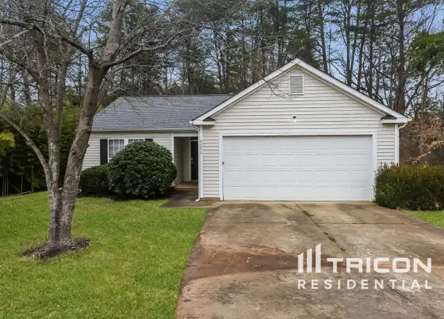 Property at 8004 Seattle Slew Ct, Charlotte, NC, 28215, 3 beds, 2 baths, [object Object]