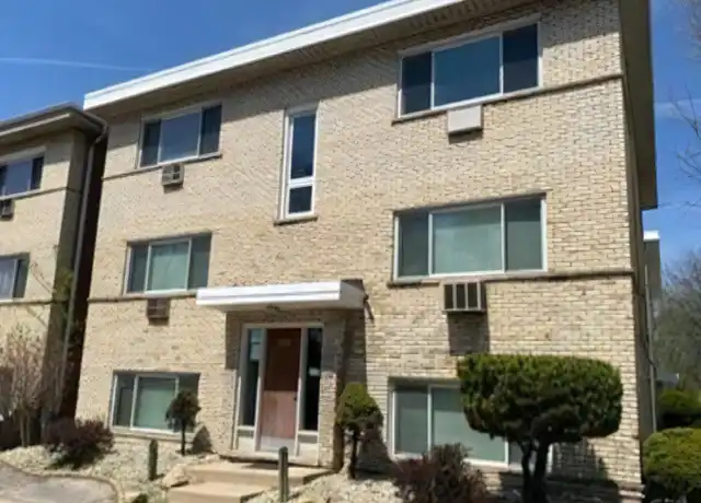 Property at 2800 Burr Oak Ave, Blue Island, IL, 60406, 1 bed, 1 bath, [object Object]