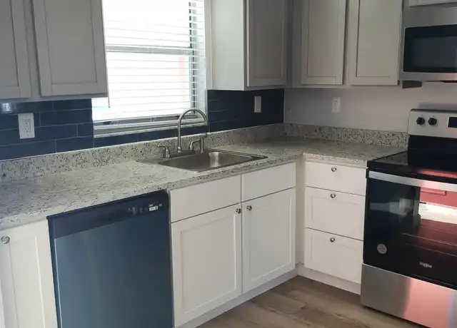 Property at 9900 Grace Dr, Port Richey, FL, 34668, 2 beds, 1.5 baths, [object Object]