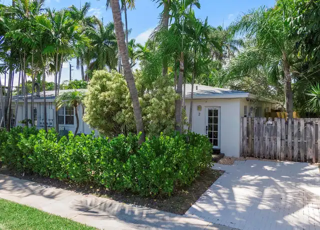 Property at 1400 NE 4th Ct Unit 2, Fort Lauderdale, FL, 33301, 1 bed, 1 bath, [object Object]