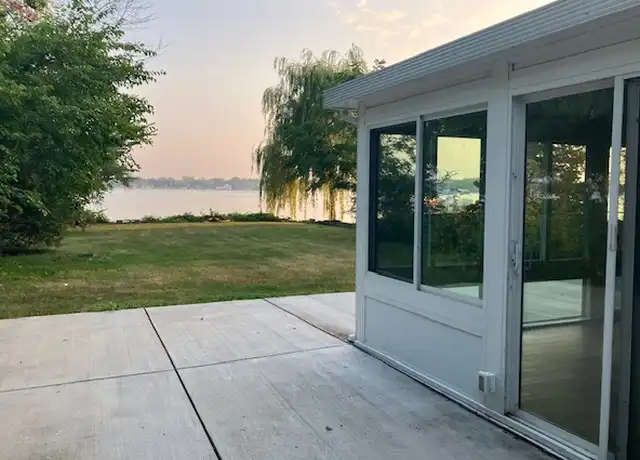 Property at 2202 River Rd, Niagara Falls, NY, 14304, 3 beds, 2 baths, [object Object]