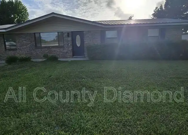 Property at 137 Santee Dr, Panama City, FL, 32404, 3 beds, 2 baths, [object Object]